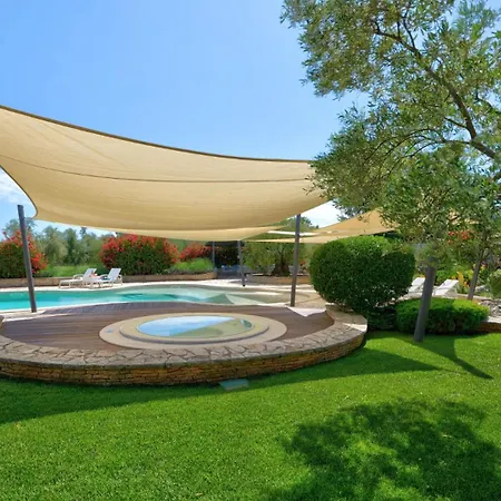 Villa Beautiful Omo With Pool In Pula